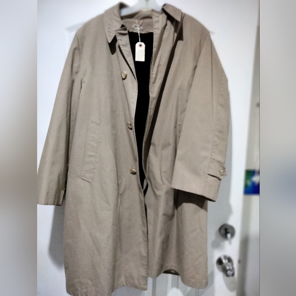 Vintage Classic Sterlingwear of Boston Women's Plus Size Faux Lined Raincoat